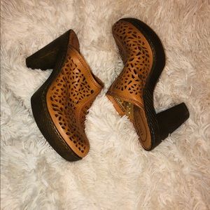 Perforated Leather Born Mules